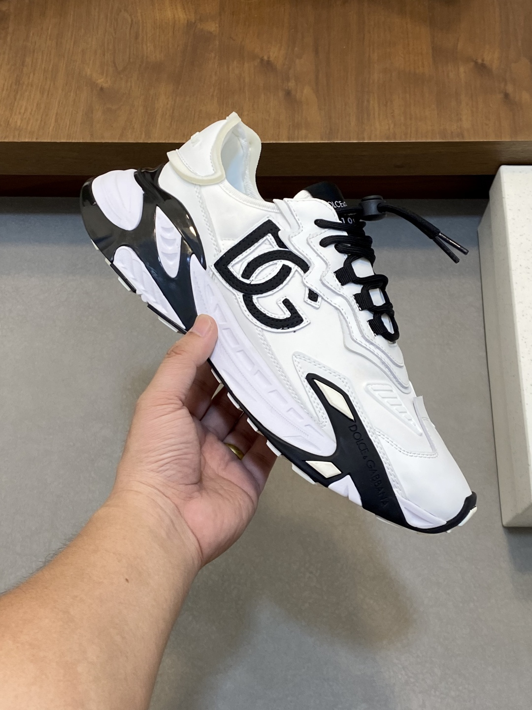olce & Gabbana shoe